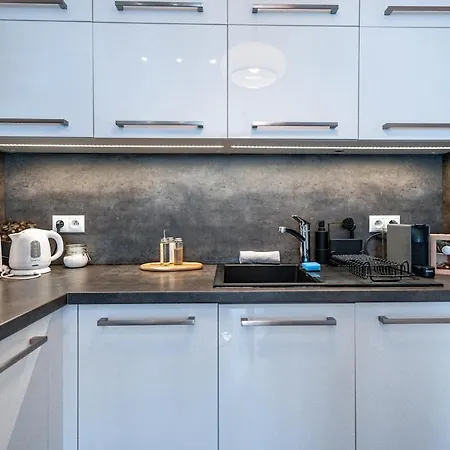 Adm Premium Center Apartmán *