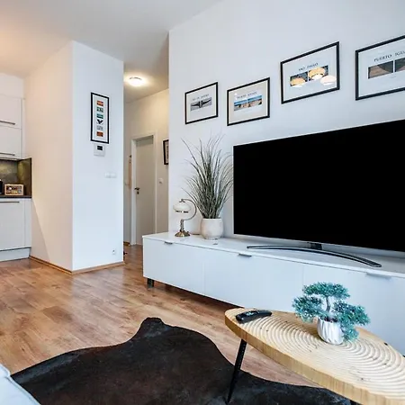 Adm Premium Center ברטיסלאבה