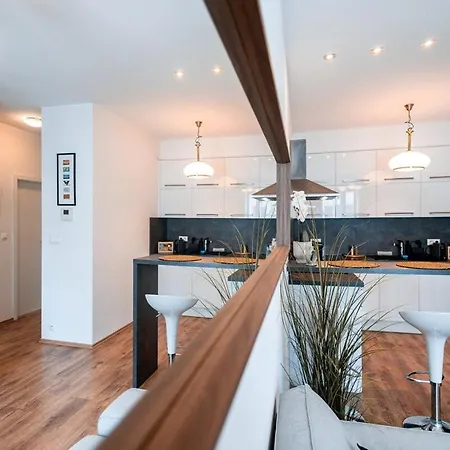 Adm Premium Center * ברטיסלאבה