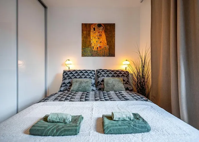 Adm Premium Center * براتسيلافا